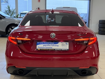 Alfa Romeo Giulia Veloce AWD Brembo*ACC*W-Paket*Leder*Navi*