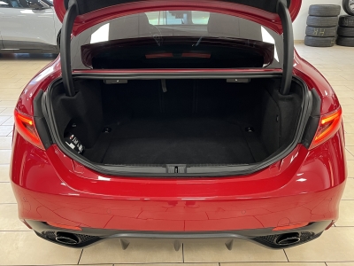 Alfa Romeo Giulia Veloce AWD Brembo*ACC*W-Paket*Leder*Navi*