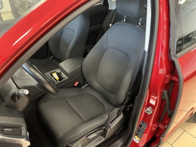 Jaguar E-Pace D150 Sports*LED*RFK*1-Hand*KlimaAuto*