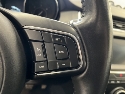 Jaguar E-Pace D150 Sports*LED*RFK*1-Hand*KlimaAuto*