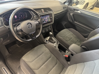 VW Tiguan 4M Highline*Active Info*AHK*LED*Navi*ACC