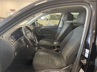 VW Tiguan 4M Highline*Active Info*AHK*LED*Navi*ACC