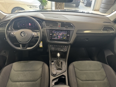 VW Tiguan 4M Highline*Active Info*AHK*LED*Navi*ACC