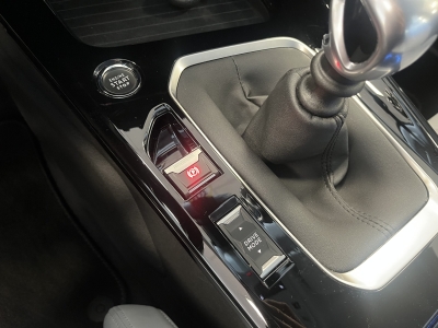 Peugeot 508 Allure*Full-LED*3-D-Navi*Cam*Leder*SHZ*PDC*