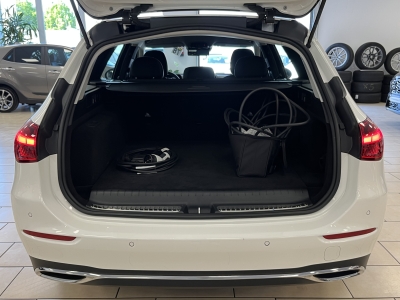 Mercedes-Benz C 300 e Avantgarde*Distronic+*LED*Navi*R.Cam*MBUX