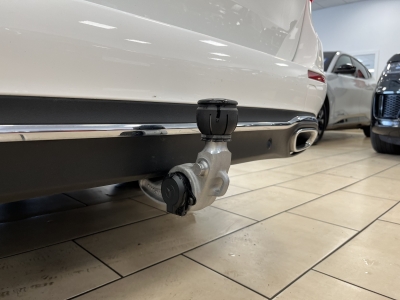 Mercedes-Benz E 300 de*Avangarde*AHK*Navi*LED*R.Cam*CarPlay