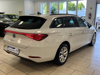 Seat Leon Style*NAVI*LED*PDC*SHZ*Klima*DAB+*