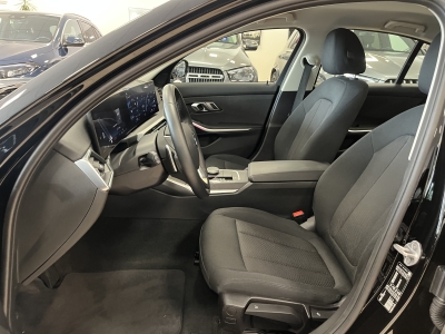 BMW 318 i*LED*Navi*CarPlay*LiveCockpitPlus*PDC*DAB*