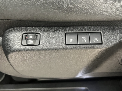 Peugeot Traveller Business*VIP*L2*AHK*Leder*PDC*Head-Up*