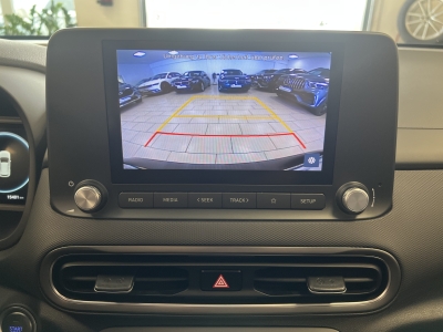 Hyundai KONA Select*2WD*CarPlay*Cam*PDC*WinterP.*SOH:95%