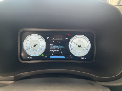 Hyundai KONA Select*2WD*CarPlay*Cam*PDC*WinterP.*SOH:95%