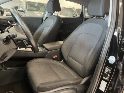 Hyundai KONA Select*2WD*CarPlay*Cam*PDC*WinterP.*SOH:95%