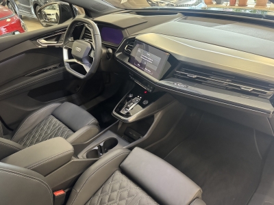 Audi Q4 45 e-tron quattro Sportback S-Line*HUD*Leder*