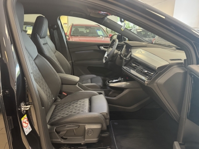 Audi Q4 45 e-tron quattro Sportback S-Line*HUD*Leder*