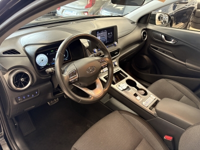 Hyundai KONA Select 2WD*ACC*R-Cam*CarPlay*SHZ*SOH:100%*