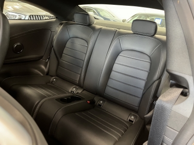 Mercedes-Benz C 300 4Matic AMG-Line Sport Pano. Leder LED Navi