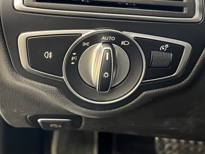 Mercedes-Benz C 300 4Matic AMG-Line Sport Pano. Leder LED Navi