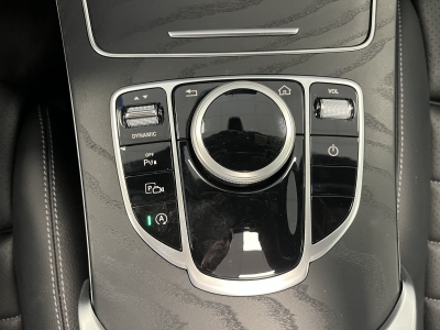 Mercedes-Benz C 300 4Matic AMG-Line Sport Pano. Leder LED Navi