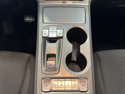 Hyundai KONA Edition 30+*2WD*Navi*CarPlay*Cam*SHZ*PDC*