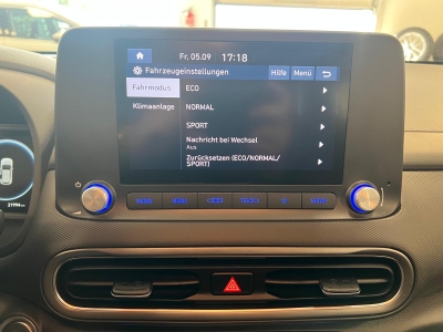Hyundai KONA Select*2WD*CarPlay*ACC*Cam*SHZ*SOH:100%*