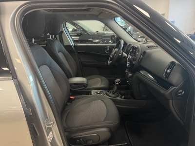 MINI Countryman Cooper SE Trim All4*Pano*LED*R-Cam*ACC
