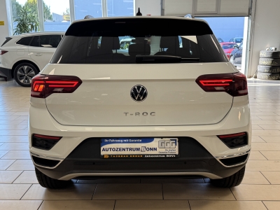 VW T-Roc Active*Panorama*SHZ*CarPlay*PDC*KlimaAuto*