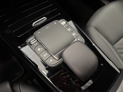 Mercedes-Benz CLA 250 e*Navi*R-Cam*SHZ*TeiLeder*DAB*CarPlay*