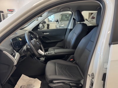 BMW X1 25 e xDrive*LED*Navi*R-Cam*SHZ*KeyLess*CarPlay*