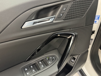 BMW X1 25 e xDrive*LED*Navi*R-Cam*SHZ*KeyLess*CarPlay*