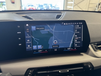 BMW X1 25 e xDrive*LED*Navi*R-Cam*SHZ*KeyLess*CarPlay*