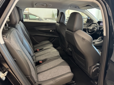 Peugeot 5008 Allure*7-Sitzer*TeiLeder*CarPlay*SHZ*Navi*