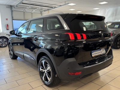 Peugeot 5008 Allure*7-Sitzer*TeiLeder*CarPlay*SHZ*Navi*