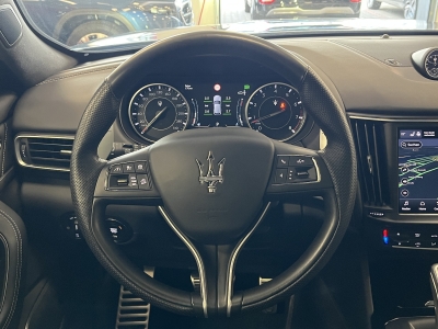Maserati Levante Modena S Pano. Leder Harman/Kardon ACC 