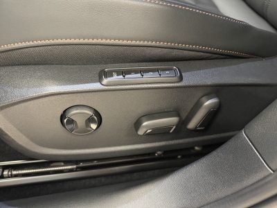 CUPRA Leon e-Hybrid*Pano*Leder*R-Cam*ACC*Navi*CarPlay*