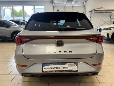 CUPRA Leon e-Hybrid*Pano*Leder*R-Cam*ACC*Navi*CarPlay*