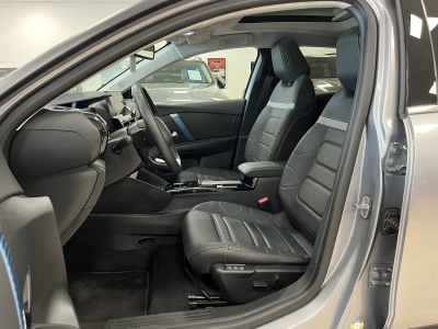 Citroen C4 ë- Shine*Leder*Pano*Navi*R-Cam*LED*KeyLess*