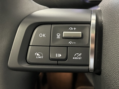 Citroen C4 ë- Shine*Leder*Pano*Navi*R-Cam*LED*KeyLess*