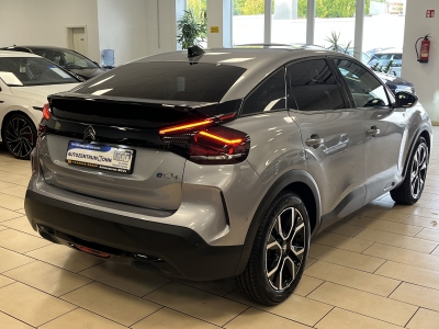 Citroen C4 ë- Shine*Leder*Pano*Navi*R-Cam*LED*KeyLess*