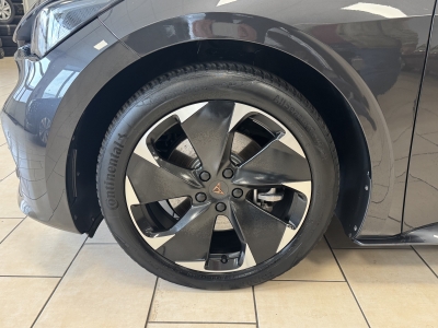 CUPRA Born 150 kW*Cargo-Paket*HUD*R-Cam*ACC*CarPlay*