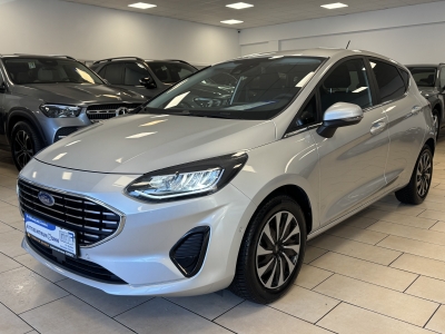 Ford Fiesta Titanium*LED*CarPlay*R-Cam*WinterPac*ACC*