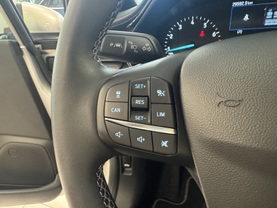 Ford Fiesta Titanium*LED*CarPlay*R-Cam*WinterPac*ACC*