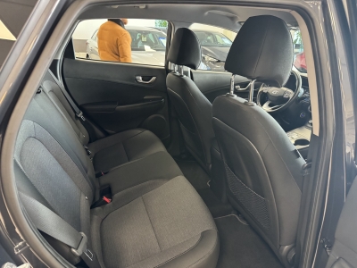 Hyundai KONA Select Elektro 2WD*ACC*CarPlay*R-Cam*SOH100