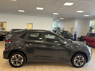Hyundai KONA Select Elektro 2WD*ACC*CarPlay*R-Cam*SOH100