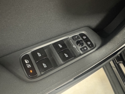 Polestar 2 Range Single*LED*Pano*Harman/Kardon*4xSHZ*