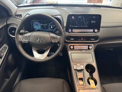 Hyundai KONA Trend 2WD*LED*R-Cam*Navi*CarPlay*SHZ*