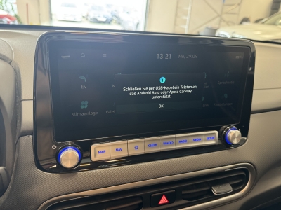 Hyundai KONA Trend 2WD*LED*R-Cam*Navi*CarPlay*SHZ*