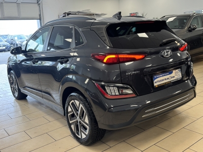 Hyundai KONA Trend 2WD*LED*R-Cam*Navi*CarPlay*SHZ*