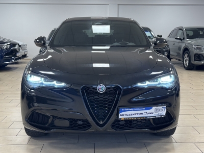 Alfa Romeo Stelvio Veloce*Q4*Sport*Harman/Kardon*Leder*ACC