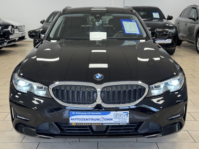 BMW 330 e Advantage*LED*AHK*ACC*HUD*Navigation*SHZ*