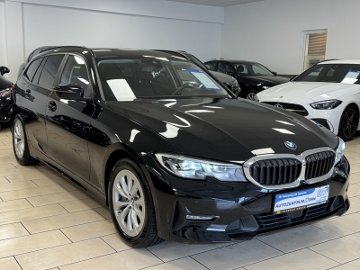 BMW 330 e Advantage*LED*AHK*ACC*HUD*Navigation*SHZ*